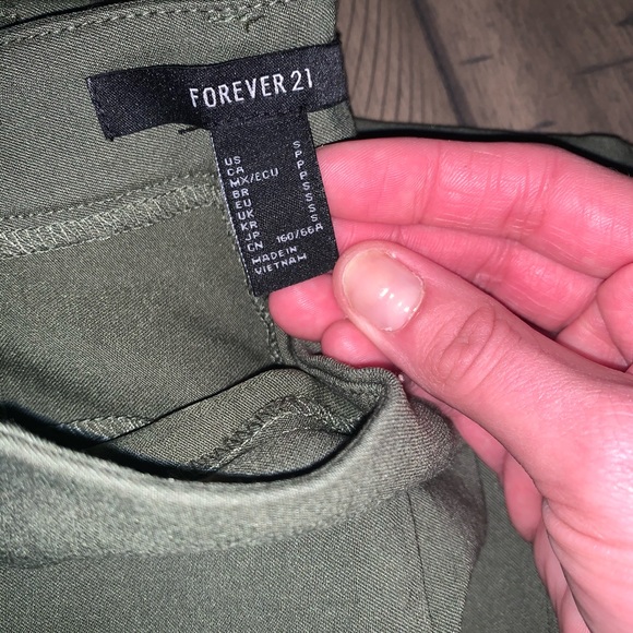 Forever 21 Pants & Jumpsuits Army Green Pants With Side Zipper Poshmark